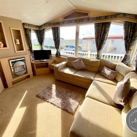 Palm Grove 132 - Pet Friendly, Wifi, Central Heating, Close To Shops And Beach - Meadow Lakes Caravan & Lodge Hire Chapel Saint Leonards Exterior foto
