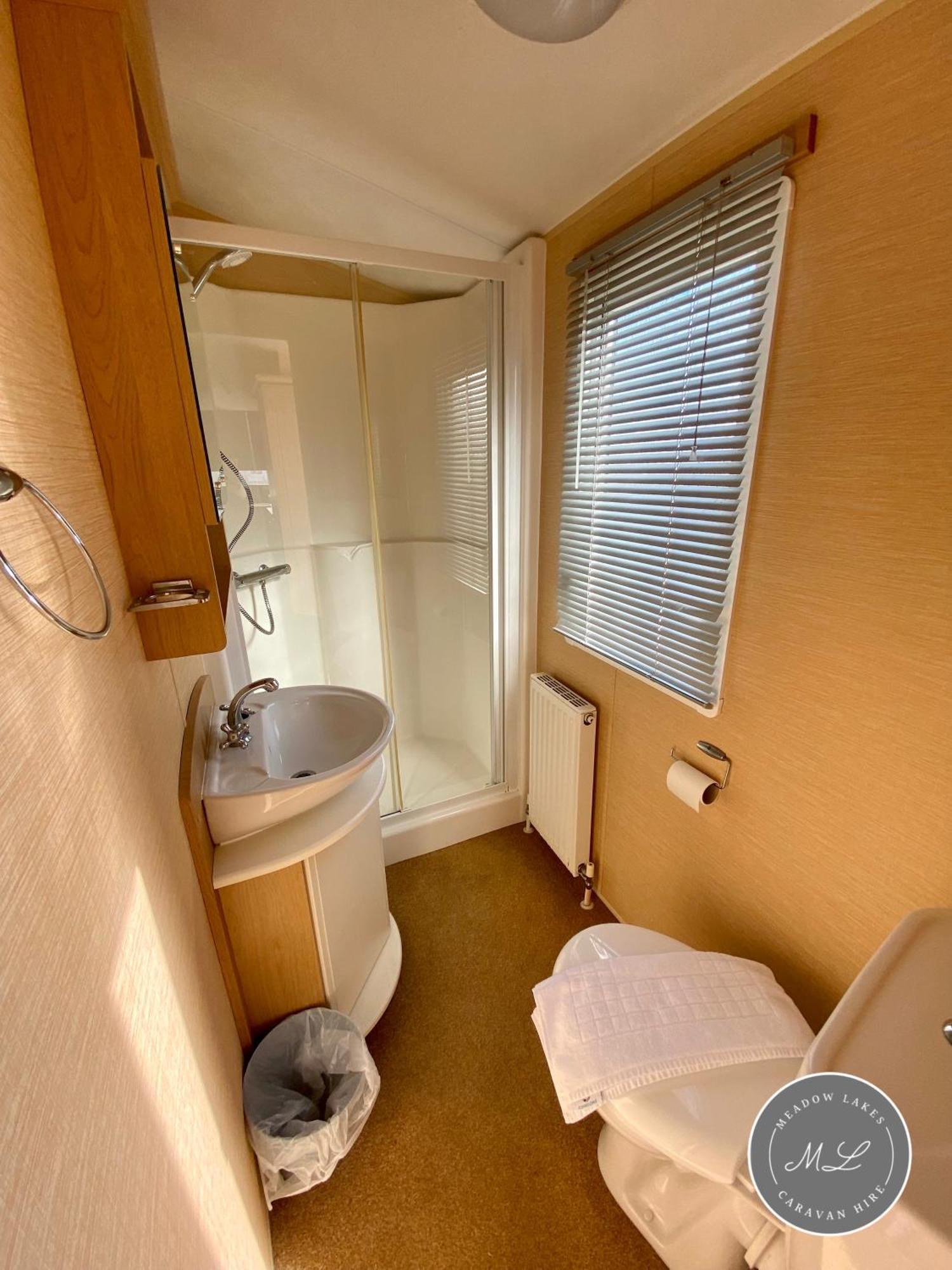 Palm Grove 132 - Pet Friendly, Wifi, Central Heating, Close To Shops And Beach - Meadow Lakes Caravan & Lodge Hire Chapel Saint Leonards Exterior foto