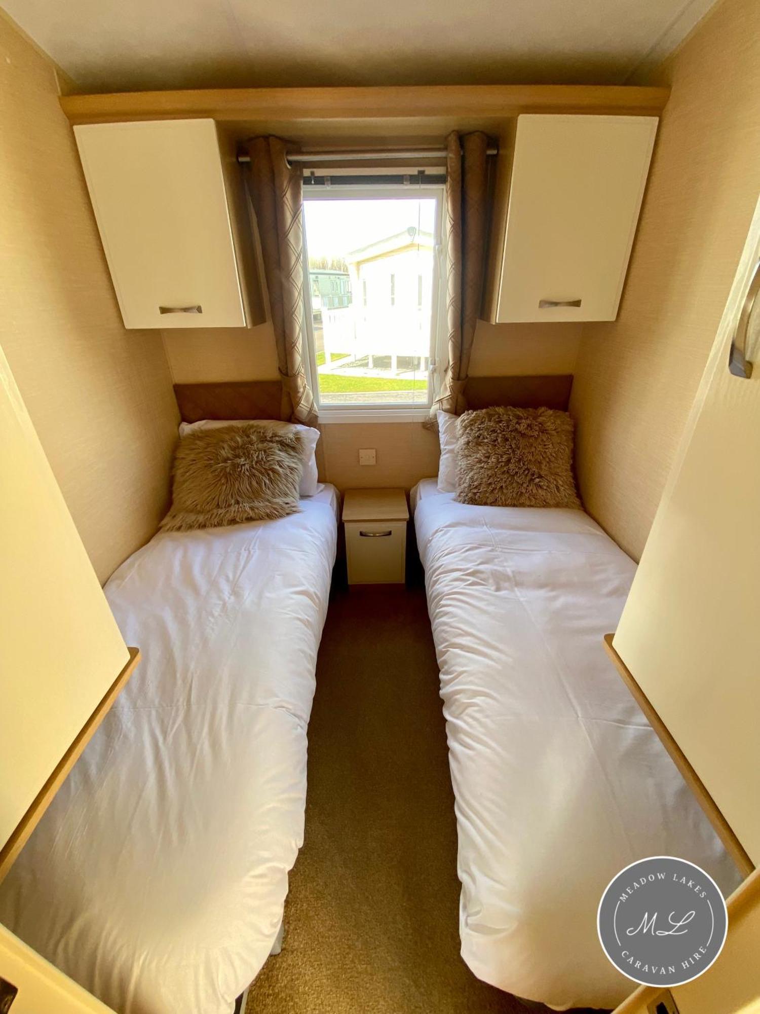 Palm Grove 132 - Pet Friendly, Wifi, Central Heating, Close To Shops And Beach - Meadow Lakes Caravan & Lodge Hire Chapel Saint Leonards Exterior foto
